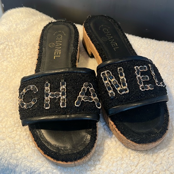 Chanel Cork Chain-Link Slides - - Picture 1 of 5